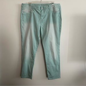 Simply Vera Vera Wang Capris